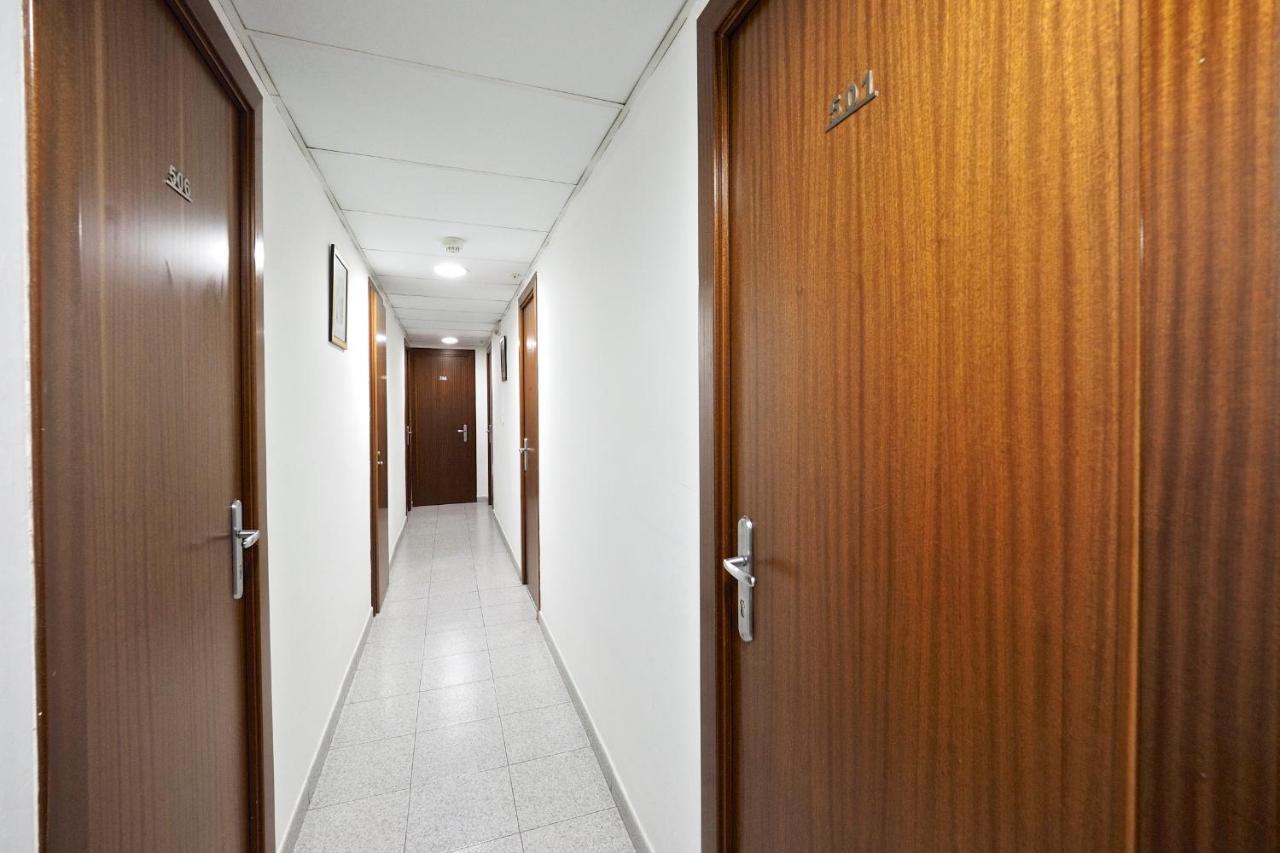Hostal Ballestero Βαρκελώνη Εξωτερικό φωτογραφία