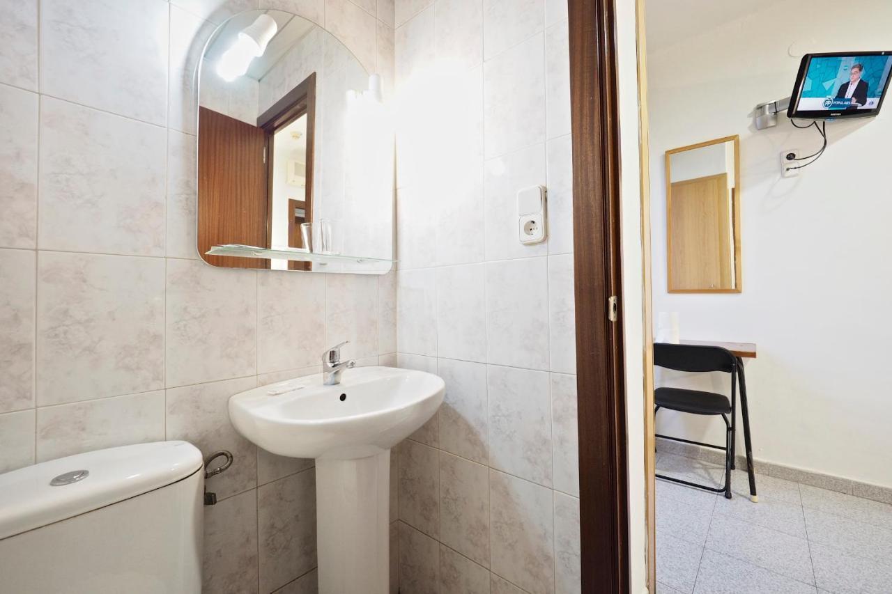 Hostal Ballestero Βαρκελώνη Εξωτερικό φωτογραφία